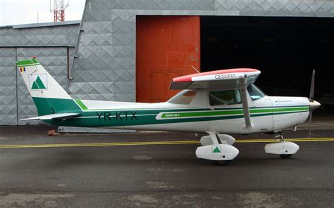 YR KTX 2 Cessna 152 Arad 28Mar11 Steve Ozel Flickr