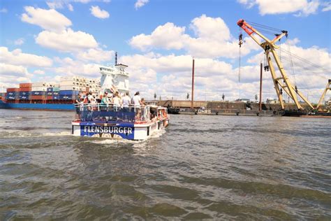 Hamburgo Crucero Con Paradas Libres Por El Puerto Con Comentarios