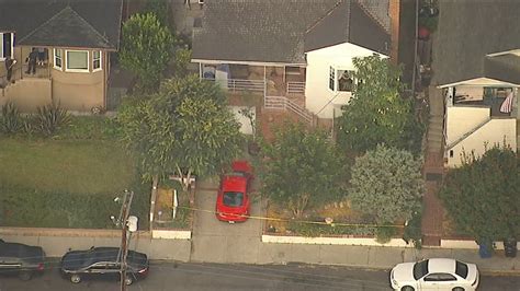 San Pedro Resident Shoots Kills Burglary Suspect Inside Home Police Say Abc7 Los Angeles