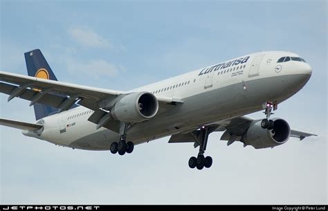 D Aiak Airbus A B Lufthansa Goldenwingpix Jetphotos