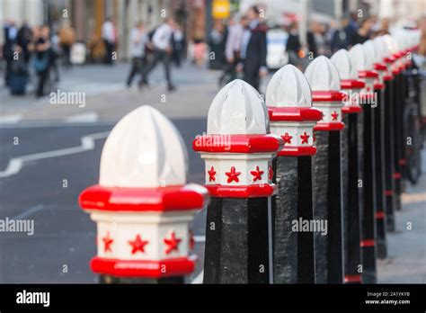 City of London bollards on Cannon Street Stock Photo - Alamy