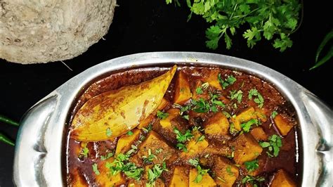 Suran Ki Gravy Wali Sabji Elephant Yam Curry