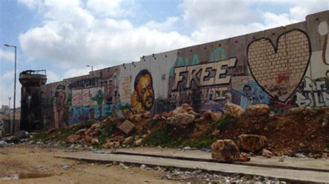 If walls had eyes: Graffiti gives a voice to the politics of Palestine ...