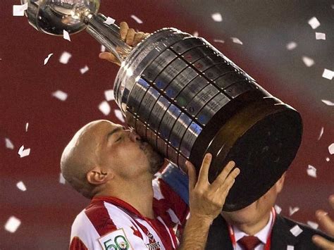 Juan Sebasti N Ver N Sac Chapa Con Las Libertadores De Estudiantes