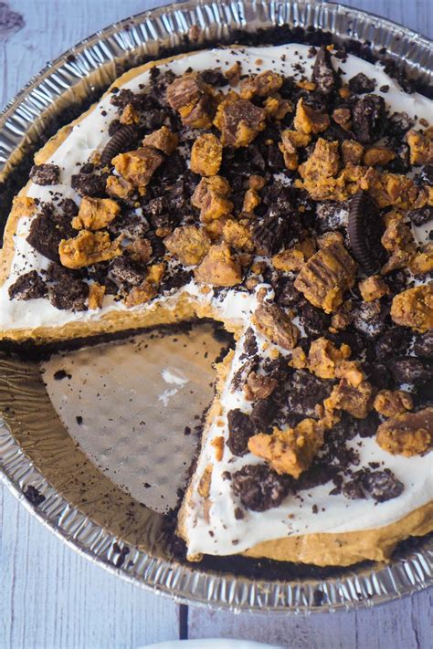 No Bake Oreo Peanut Butter Cup Cheesecake FOOD AND DRINK