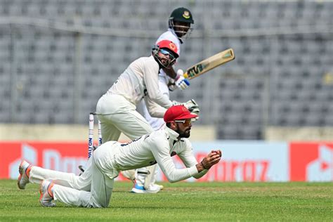 Najmul Hossain Shanto Muscles A Pull Espncricinfo