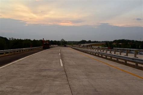 Tahun Depan Jalan Tol Pertama Di Kalimantan Beroperasi