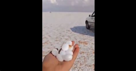 Pics Snow Falls In Saudi Arabian Desert For First Time In Recorded History