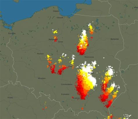 Pogoda Najsilniejszy Incydent Burzowy W Polsce Od Lat Rekordowe Burze