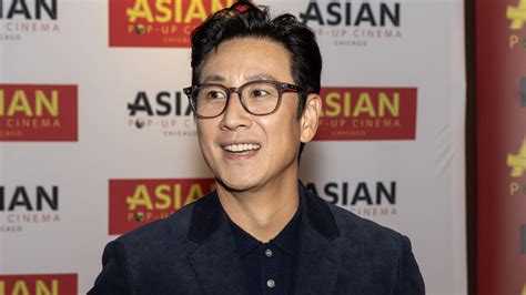 Parasite Actor Lee Sun Kyun Reportedly Dead At 48