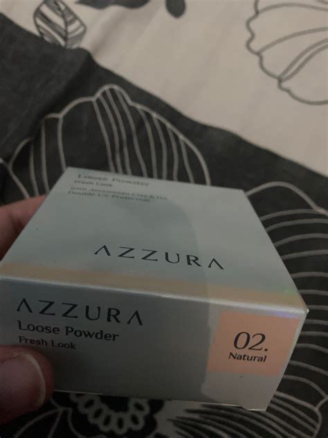 MASIH BARU Azzura Loose Powder 02 Natural On Carousell