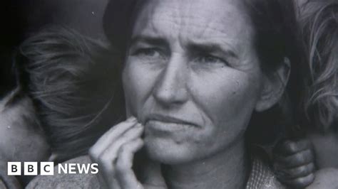 Sir Elton Johns Photography Collection Goes On Display Bbc News