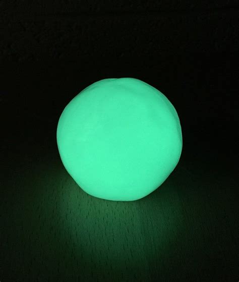 crazy aaron  thinking putty   tin northern lights glow   dark