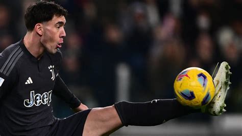 Juve Il Futuro Di Vlahovic Torna In Forte Dubbio Le Foto