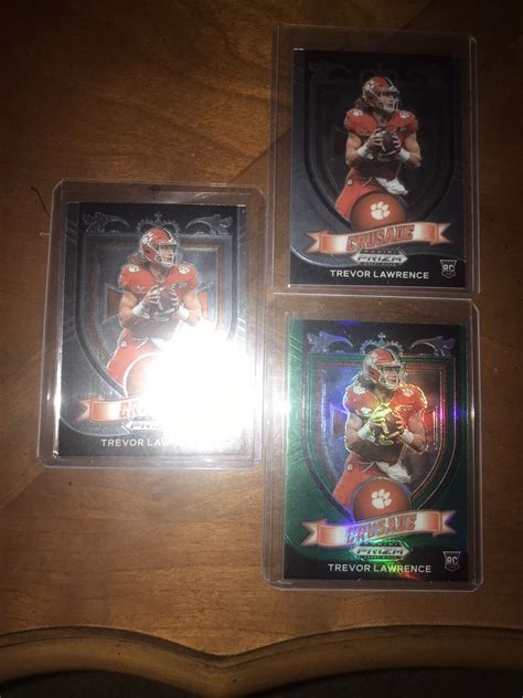 2021 PANINI PRIZM TREVOR LAWRENCE DRAFT PICKS CRUSADE GREEN WAVE BASE