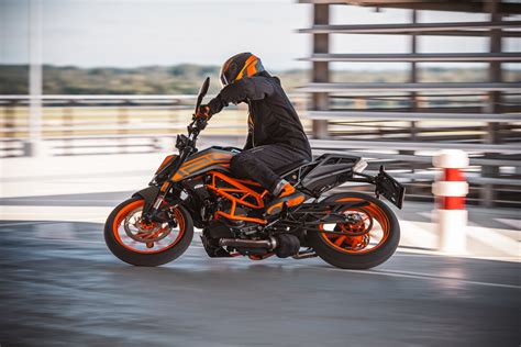 Ktm Duke