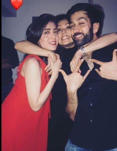 Friendship Day 2021 Sanaya Drashti Barun Sobti His Gang SidNaaz