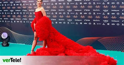 Chanel Deslumbra En La Alfombra Turquesa De Eurovisi N Con