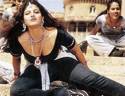 Sizzling Bollywood Rambha Hot Sexy Photos Images