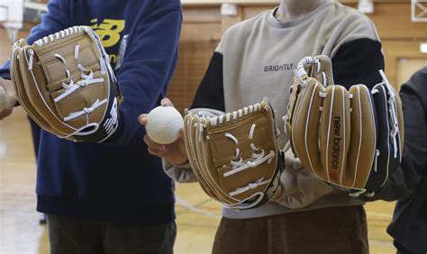 Mlb／大谷翔平善舉遭背叛！捐贈手套居然被「高價」轉售 日本球迷震怒 把球給我