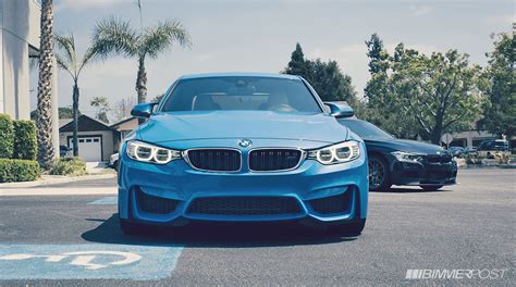 Photo Shoot Bmw F80 M3 Next To M Sport F30 3 Series Autoevolution