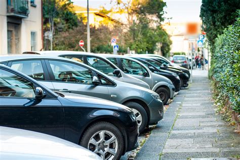 Turyści z Niemiec nie płacą za parkingi Polskie miasta tracą miliony