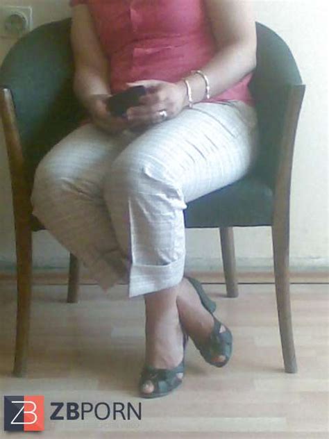 Hastayim Is Arkadasima Got Ayak Hepsi Var ZB Porn