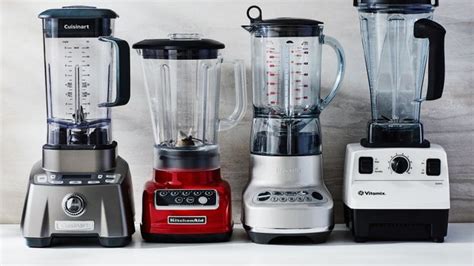 Five Different Blenders Lined Up Next To Each Other