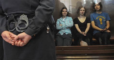 Deux Ans De Prison Pour Pussy Riot Russia Beyond FR
