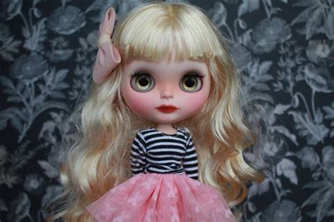 Lucypoupée Blythe Custom Ooak Par Umamibaby Sur Etsy Mitten Blythe