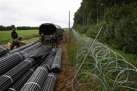 Una Docena De Países Piden Que La Ue Financie La Construcción De Muros Antiinmigrantes