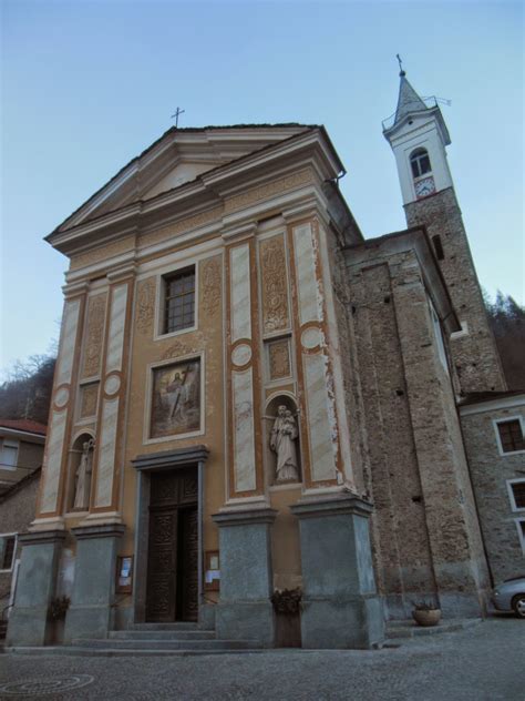 Cuneo E Dintorni Valle Grana Monterosso Grana E Pradleves