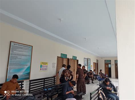 Sidang Kasus Dugaan Suap Dan Gratifikasi Izin Alfamidi Jpu Hadirkan