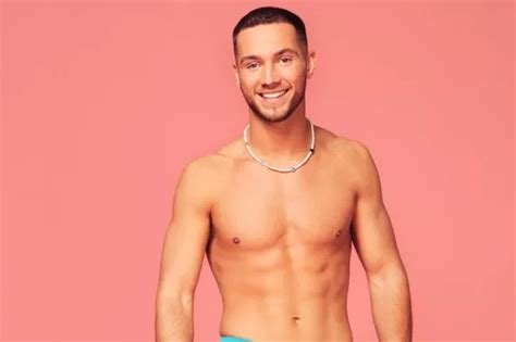 Former Love Island Winners Where Are They Now Hull Live