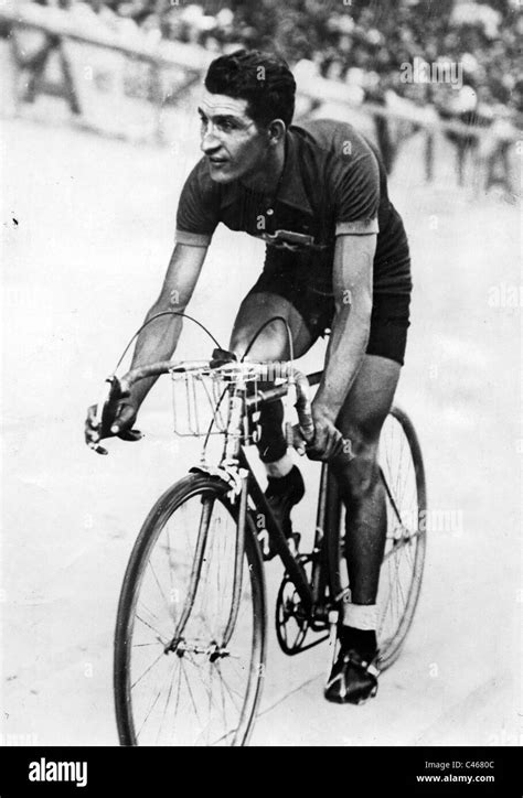 gino bartali immagini  fotografie stock ad alta risoluzione alamy