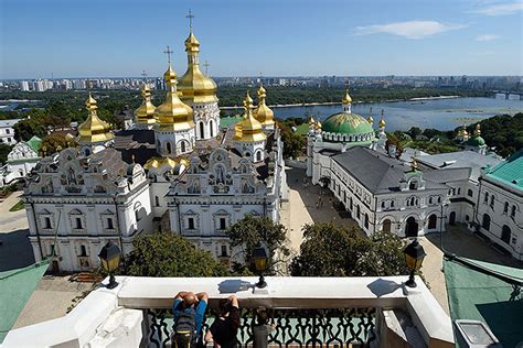 Kyiv: First Impressions - Travel