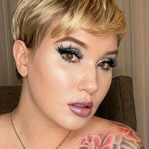 Gina Gerson Nude Photo