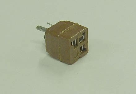 TO-92 Square Transistor Socket-TO-92_square