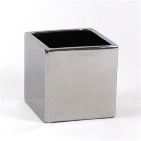 Silver Ceramic Cube Vase 8″x8″x8″ Full Pot Of Flowers