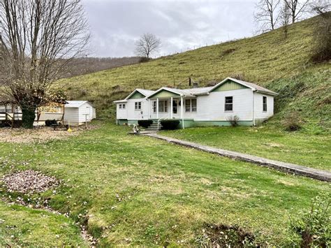 710 Hayden Hollow Rd, Saltville, VA 24370 | MLS# 9945665 | Redfin