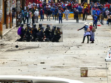 Crisis En Perú Protestas Y Bloqueos De Carreteras Contra El Gobierno De Dina Boluarte Y El