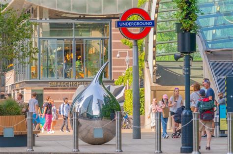 50 Best Statues In London You Should See And Where To Find Them