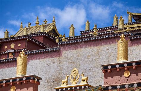 Architecture of Songzanlin Tibetan Monastery Stock Photo - Image of ...