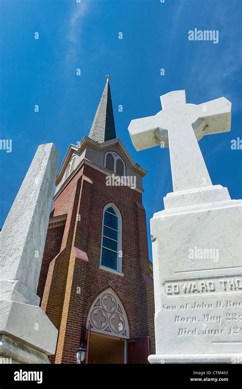 Historic St Peter S Episcopal Church Lewes Delaware Usa Stock Photo