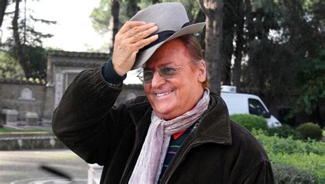 Buon Compleanno Renzo Arbore Anni Di Musica E Follie La Repubblica