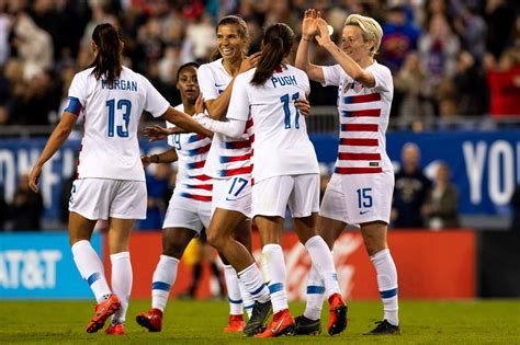 U S Womens Soccer Team Sues U S Soccer For Gender Discrimination