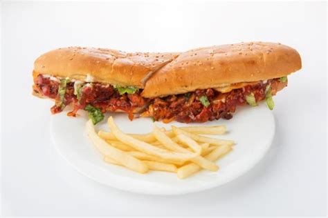 Dinemore Spicy Chicken Submarine Dinemore