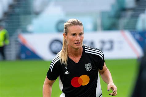 Footeuses On Twitter Amandine Henry Ne Veut Plus Jouer Avec LOL