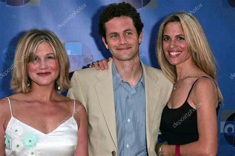 Tracey Gold Kirk Cameron Y Chelsea Noble — Foto Editorial De Stock © Sbukley 17305073