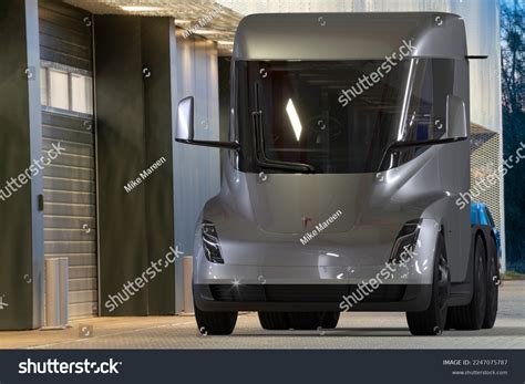 Szczecin Polandjanuary 2023tesla Semi Worlds First ภาพประกอบสต็อก